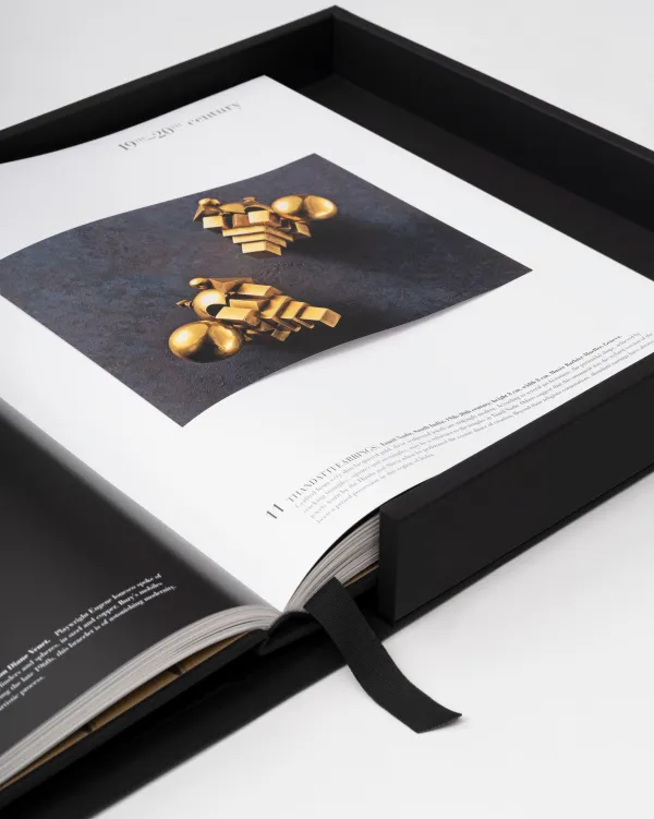 Ultimates|Assouline Gold: The Impossible Collection